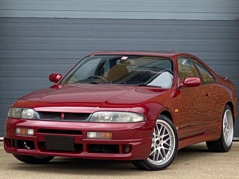 NISSAN SKYLINE