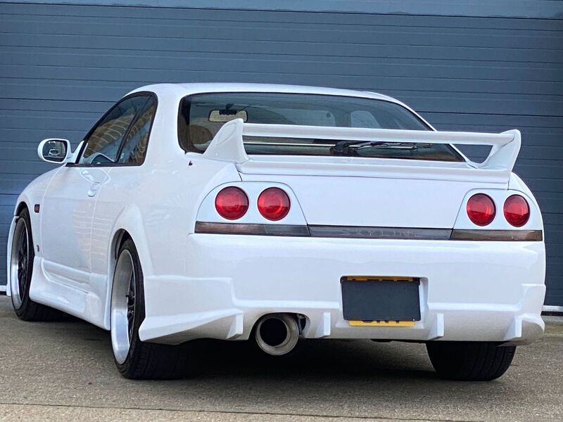 NISSAN SKYLINE