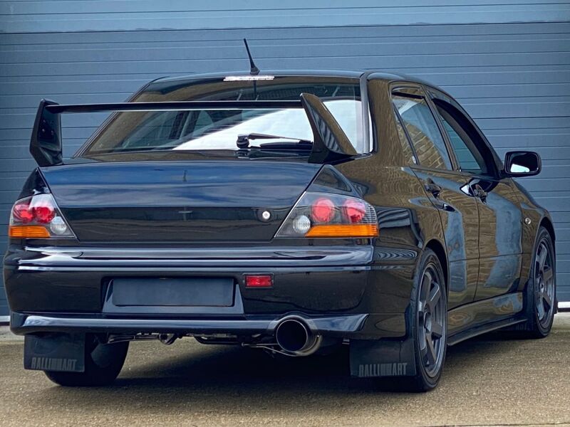 MITSUBISHI LANCER