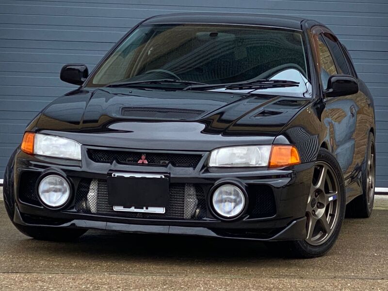 MITSUBISHI LANCER