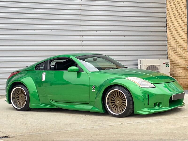 View NISSAN 350Z Widebody stunning Candy apple paintwork...Showroom finish