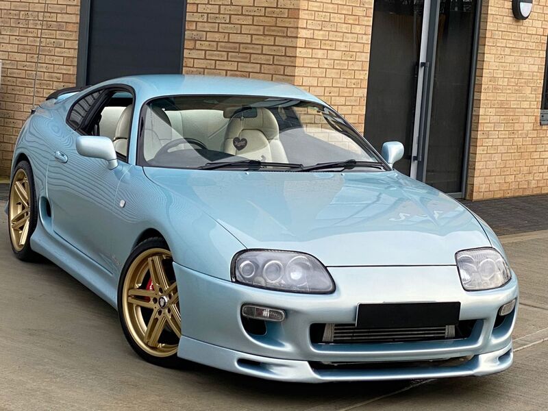 TOYOTA SUPRA