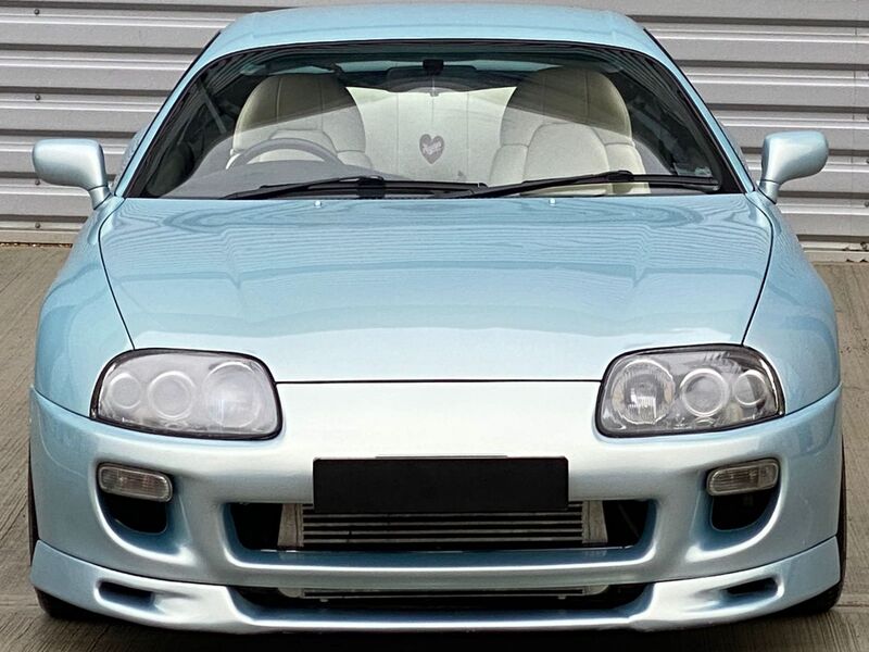 TOYOTA SUPRA