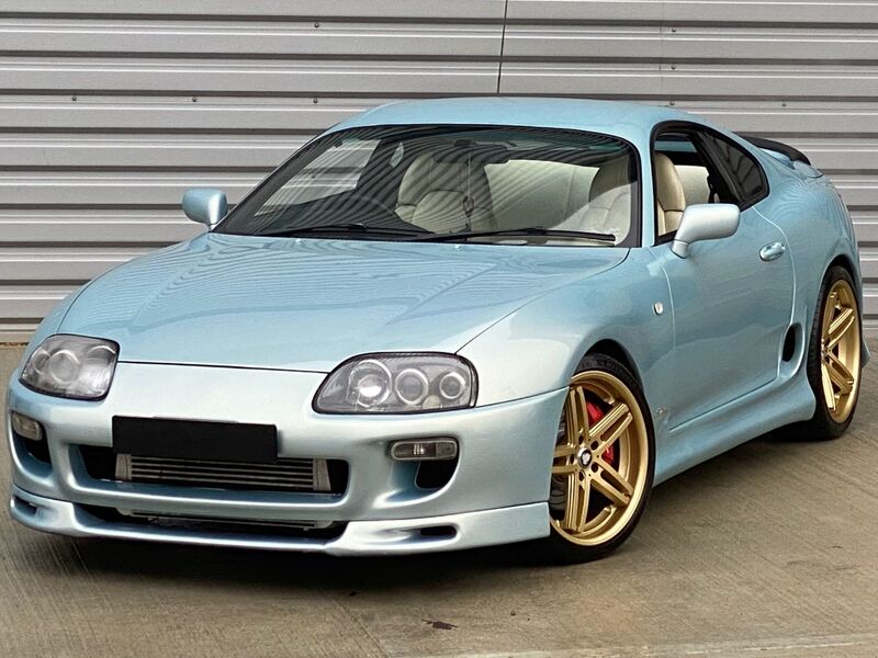 TOYOTA SUPRA