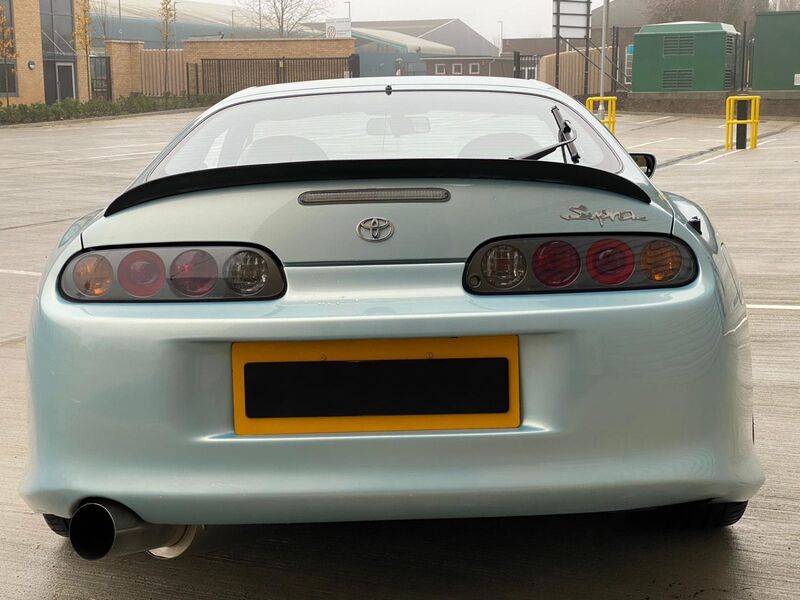 TOYOTA SUPRA