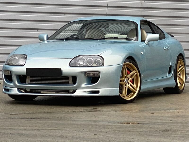 TOYOTA SUPRA