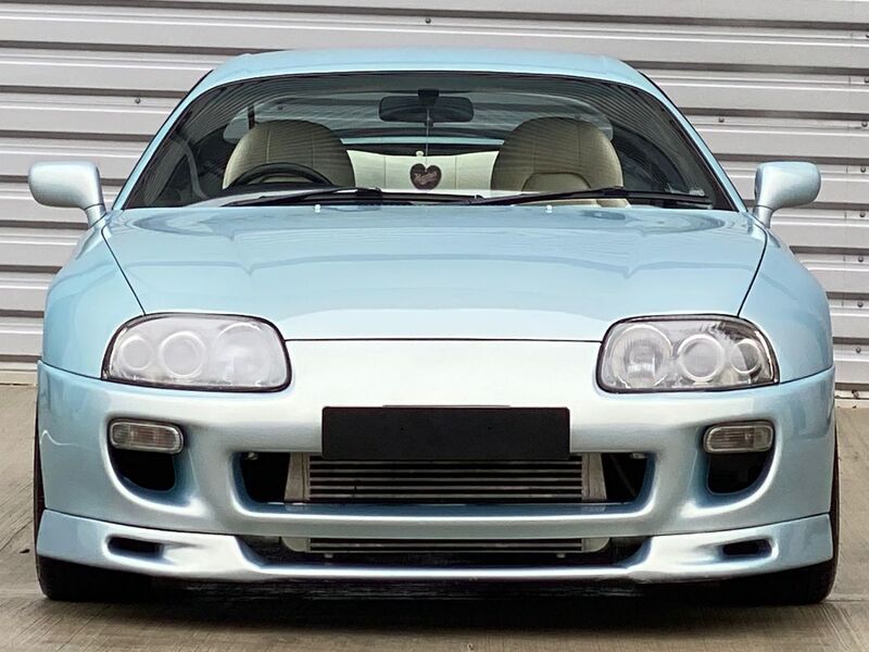 TOYOTA SUPRA