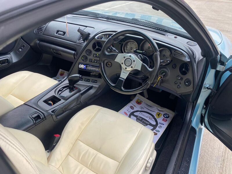 TOYOTA SUPRA