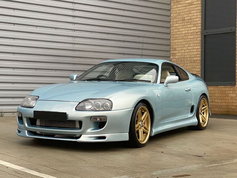 TOYOTA SUPRA