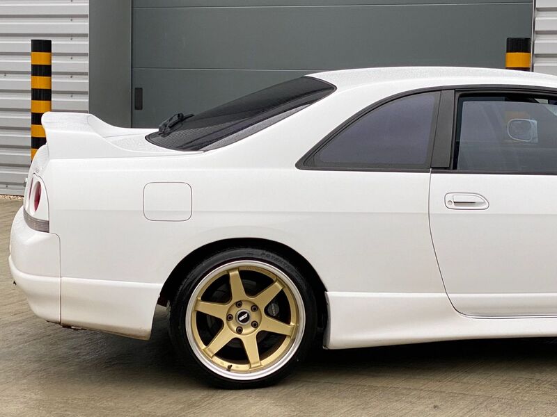 NISSAN SKYLINE