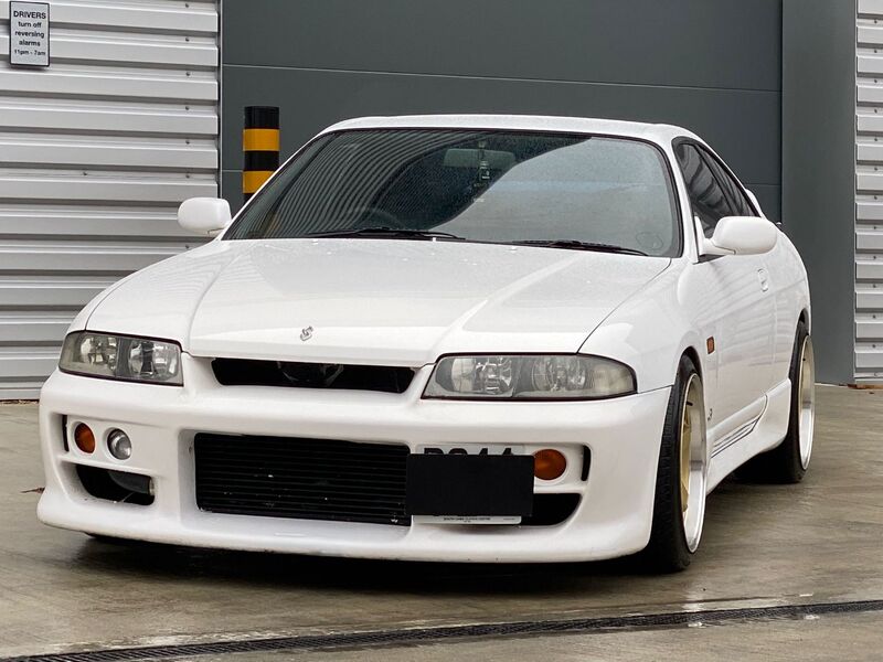 NISSAN SKYLINE