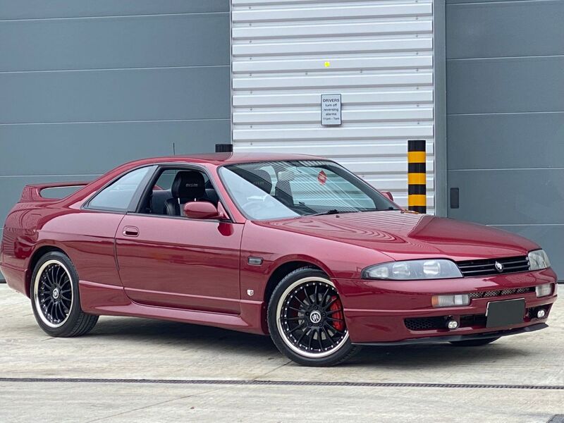 View NISSAN SKYLINE Nissan Slyline R33 GTST 2.5 TURBO Rare sought after colour amazing condition