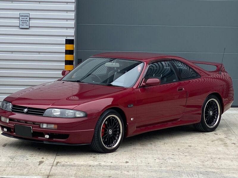 NISSAN SKYLINE