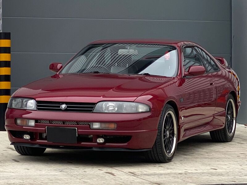 NISSAN SKYLINE