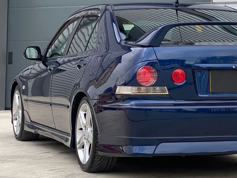 TOYOTA ALTEZZA